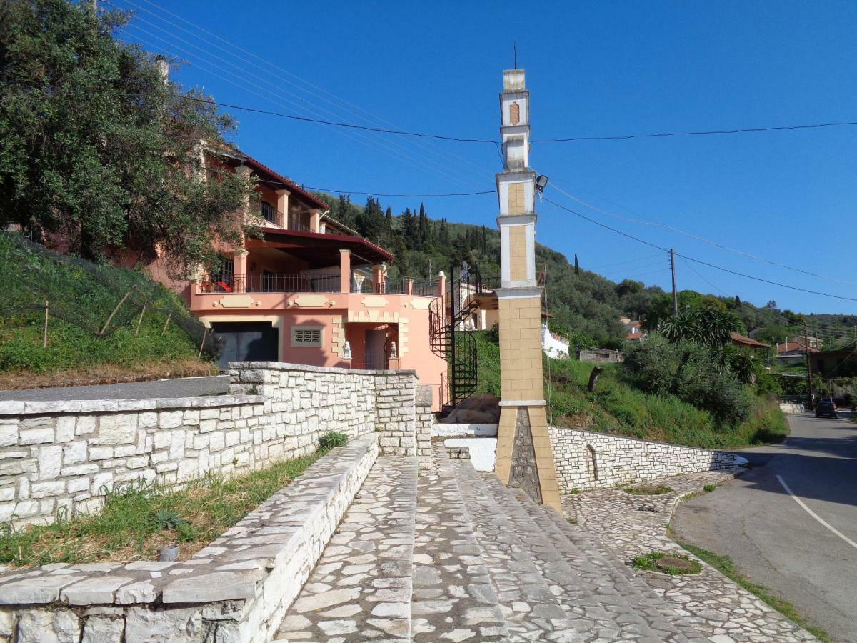 Klimatia Harry'S Retreatゲストハウス エクステリア 写真