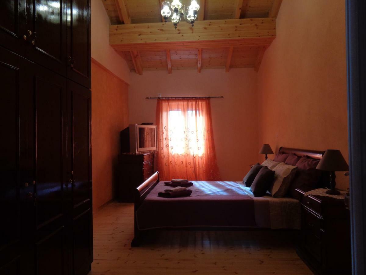 Klimatia Harry'S Retreatゲストハウス エクステリア 写真